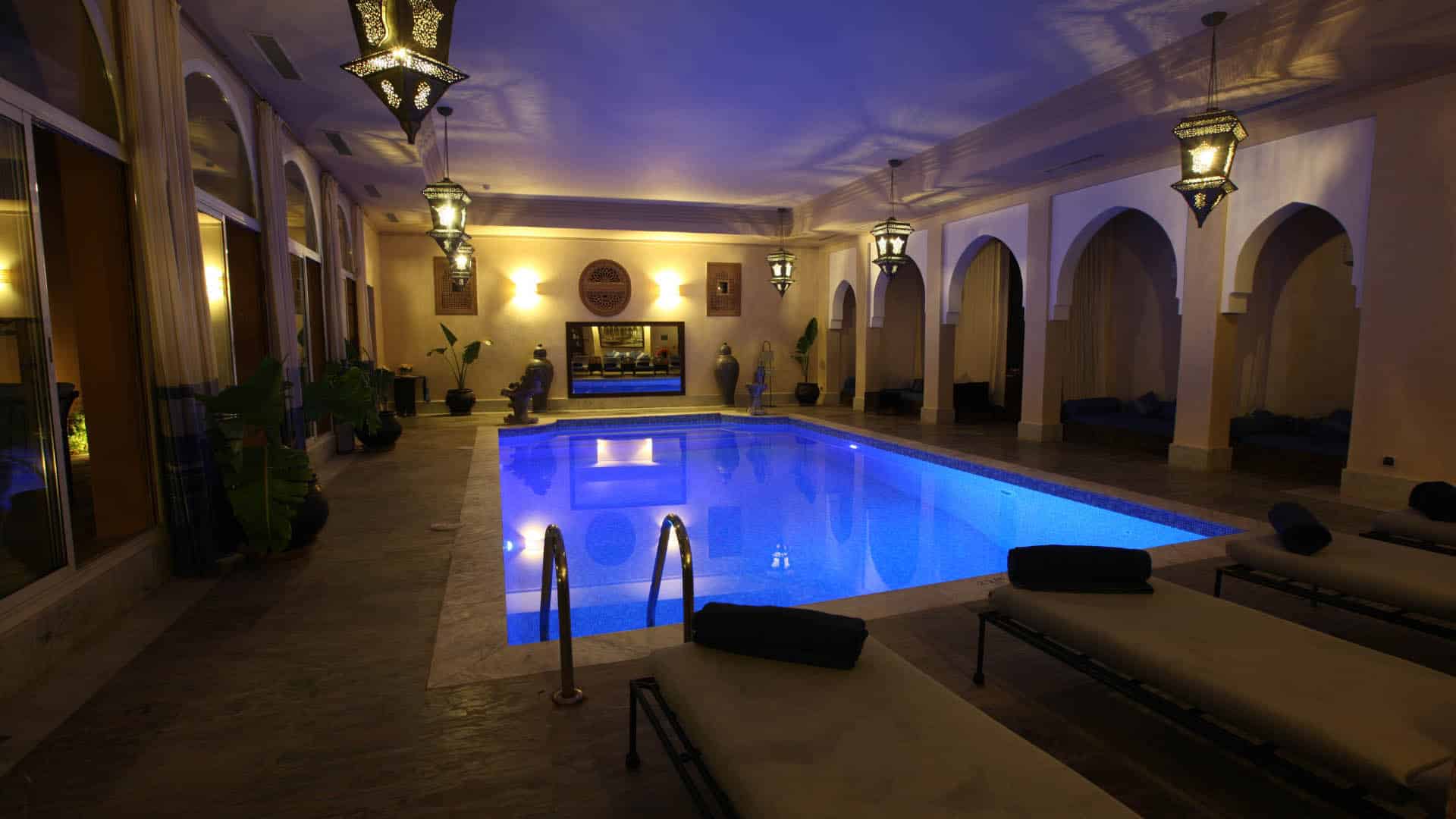 ristrutturazione spa di lusso con piscina